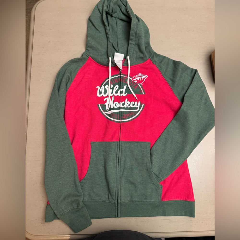 NHL Green and Red MN Wild Hockey Kids XL Zip Up Hoodie